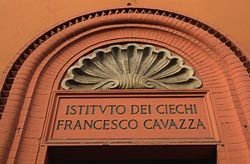 Picture - Arch entrance of the Istituto Cavazza