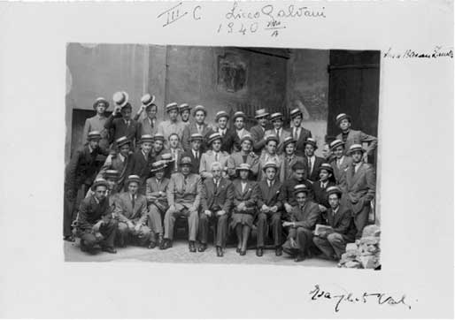 Foto - Foto  di una calsse del liceo Galvani del 1940