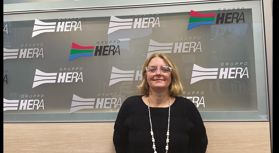 Giulia Caramaschi, responsabile comunicazione interna di Gruppo Hera Giulia Caramaschi, responsabile comunicazione interna di Gruppo Hera