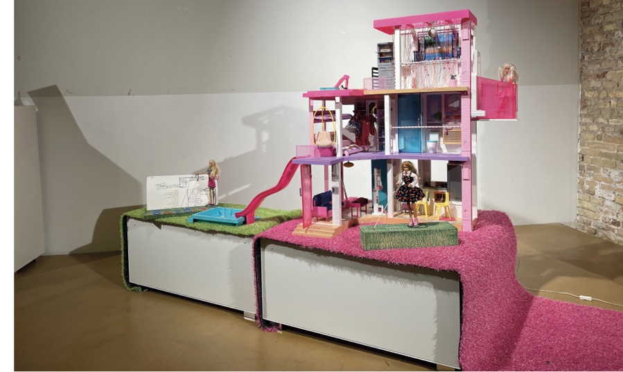 Visually impaired Barbie’s Dreamhouse, Omero Tactile State Museum of Ancona