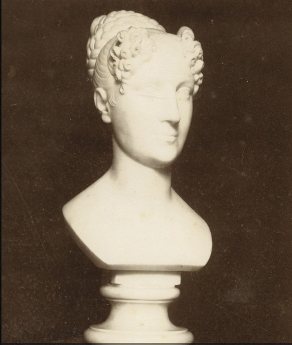 Maria Malvezzi Hercolani, bust