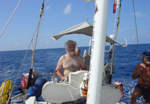 Picture of Patrizio Roversi at the helm