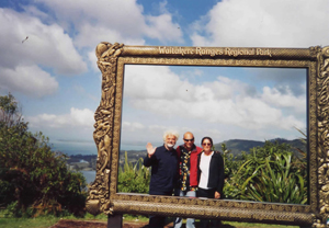 Foto di Patrizio Roversi, Giovanni e Eliana Salvador