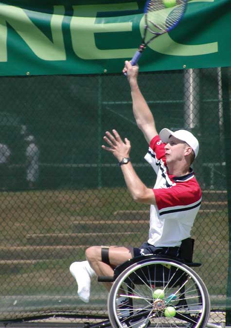 Foto - Tennista disabile