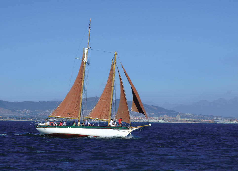 Foto - Barca a vela in navigazione