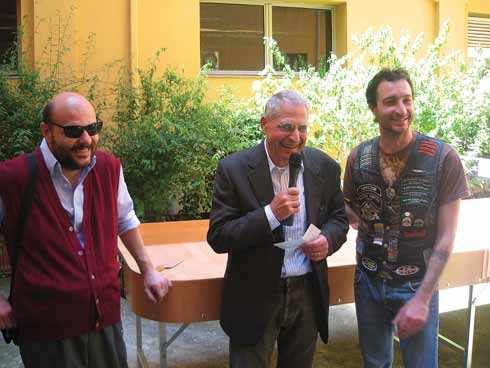 Foto - Consegna dell’assegno come contributo volontario per le attività dell’Istituto Cavazza